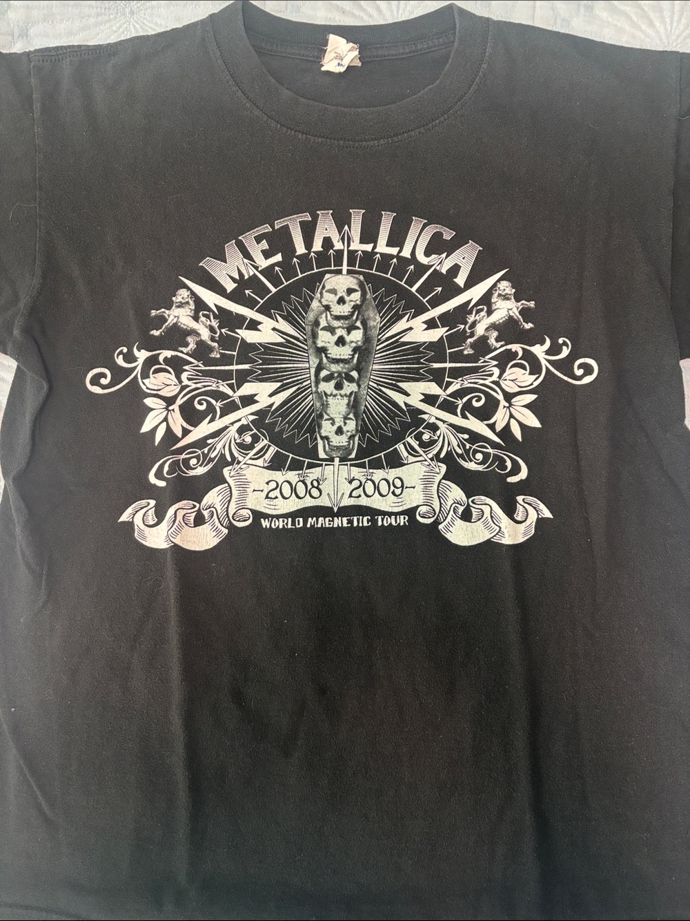 Black Graphic Metallica Tour T-Shirt - 2008/2009 World Magnetic Tour